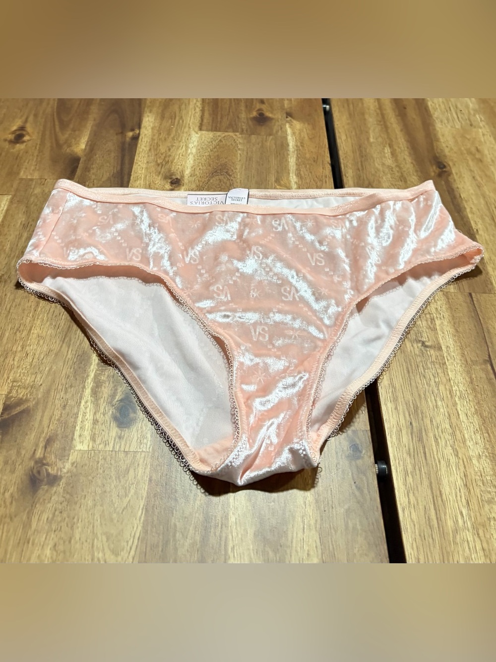 NWT 15Victoria's Secret Velvet Shine Pink Blush  Hiphugger Panty Size Large